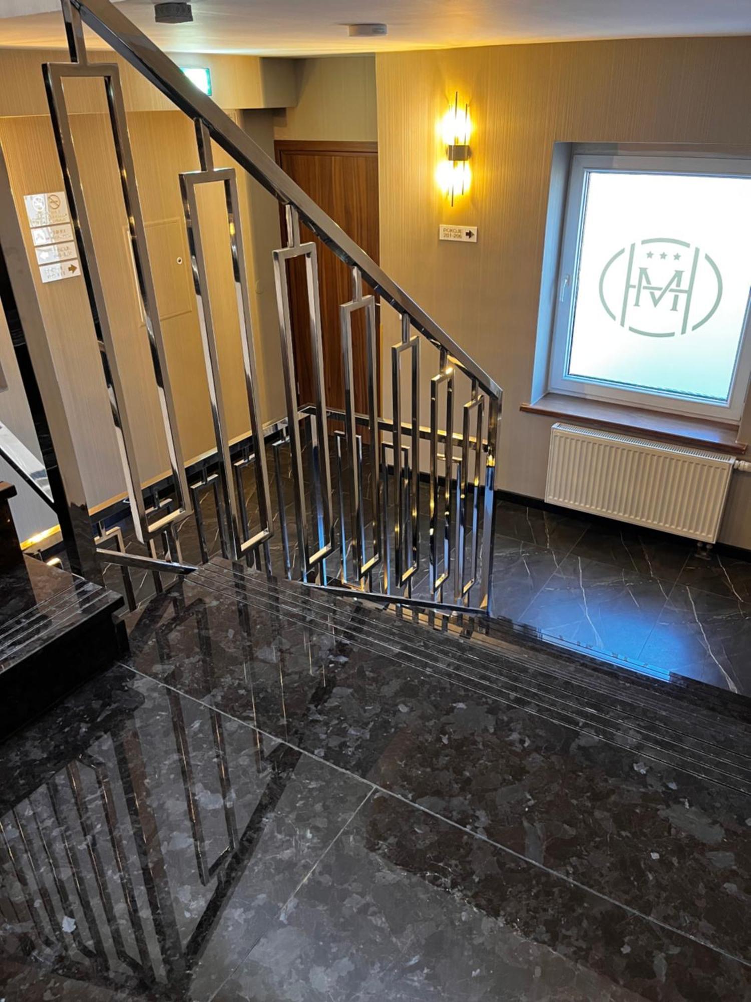 Hotel Marta Oława Εξωτερικό φωτογραφία