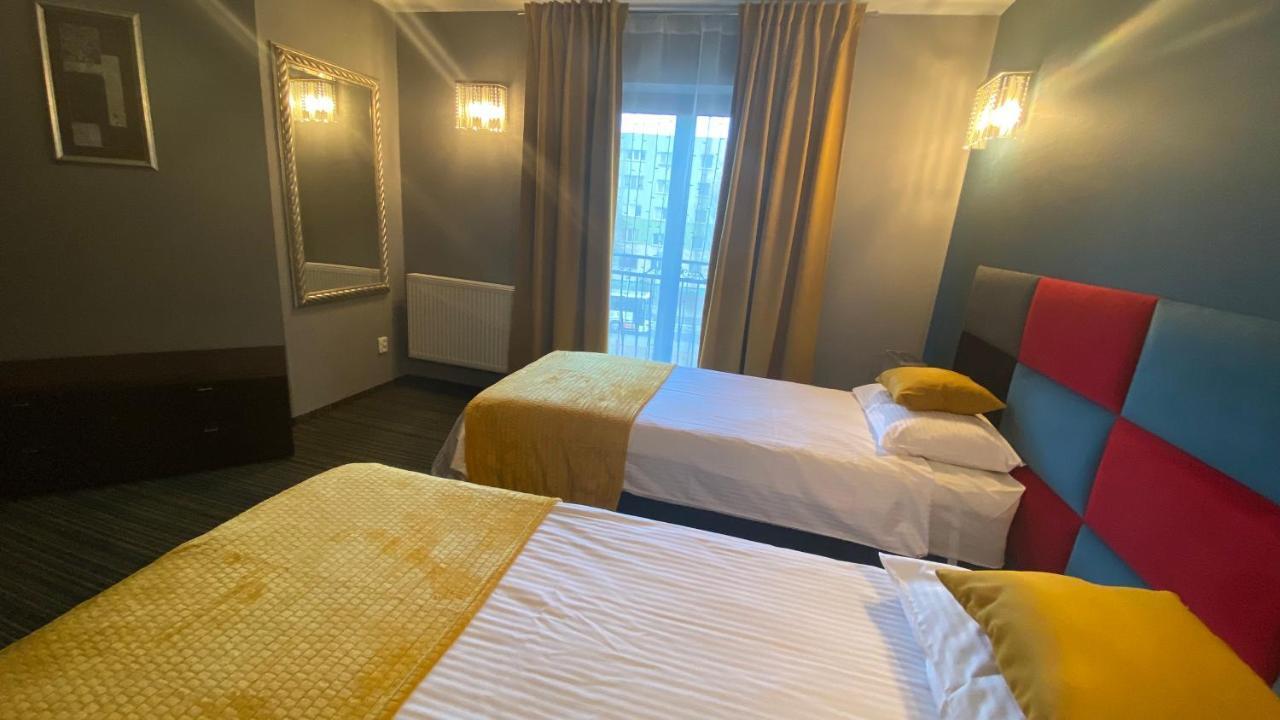 Hotel Marta Oława Εξωτερικό φωτογραφία